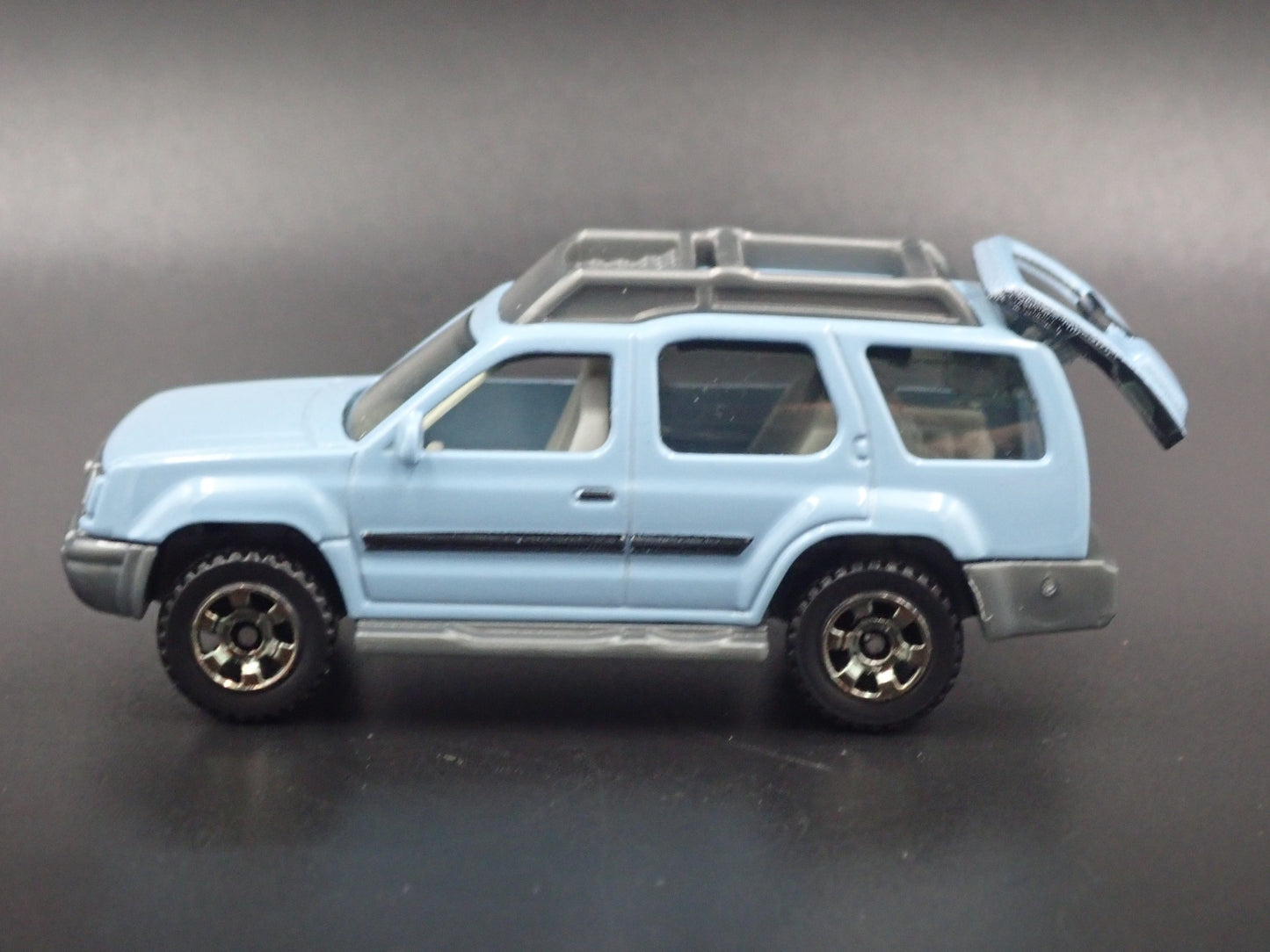1999-2004 NISSAN XTERRA SUV BLUE 1:64 SCALE COLLECTIBLE DIECAST MODEL CAR