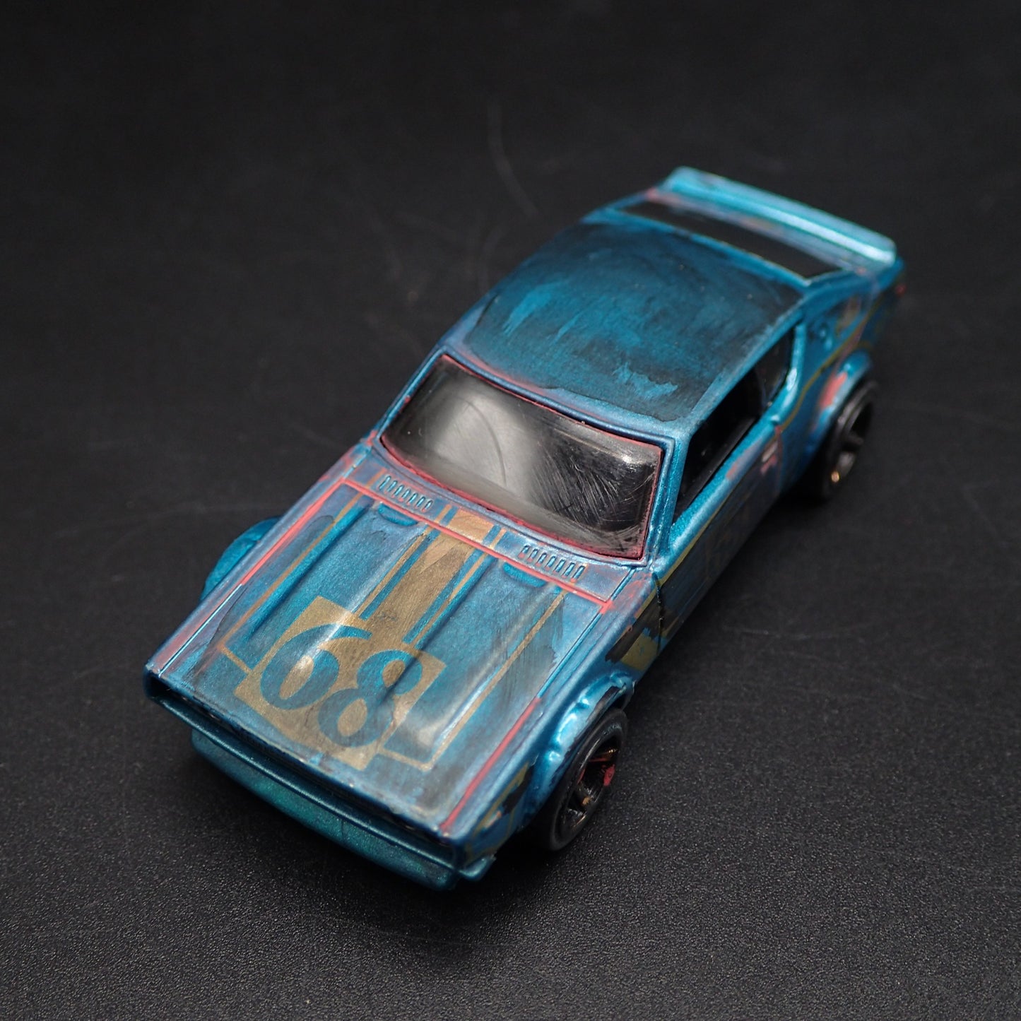 1972-1973 NISSAN SKYLINE 2000 GTR BARN FIND 1:64 SCALE DIORAMA DIECAST MODEL CAR