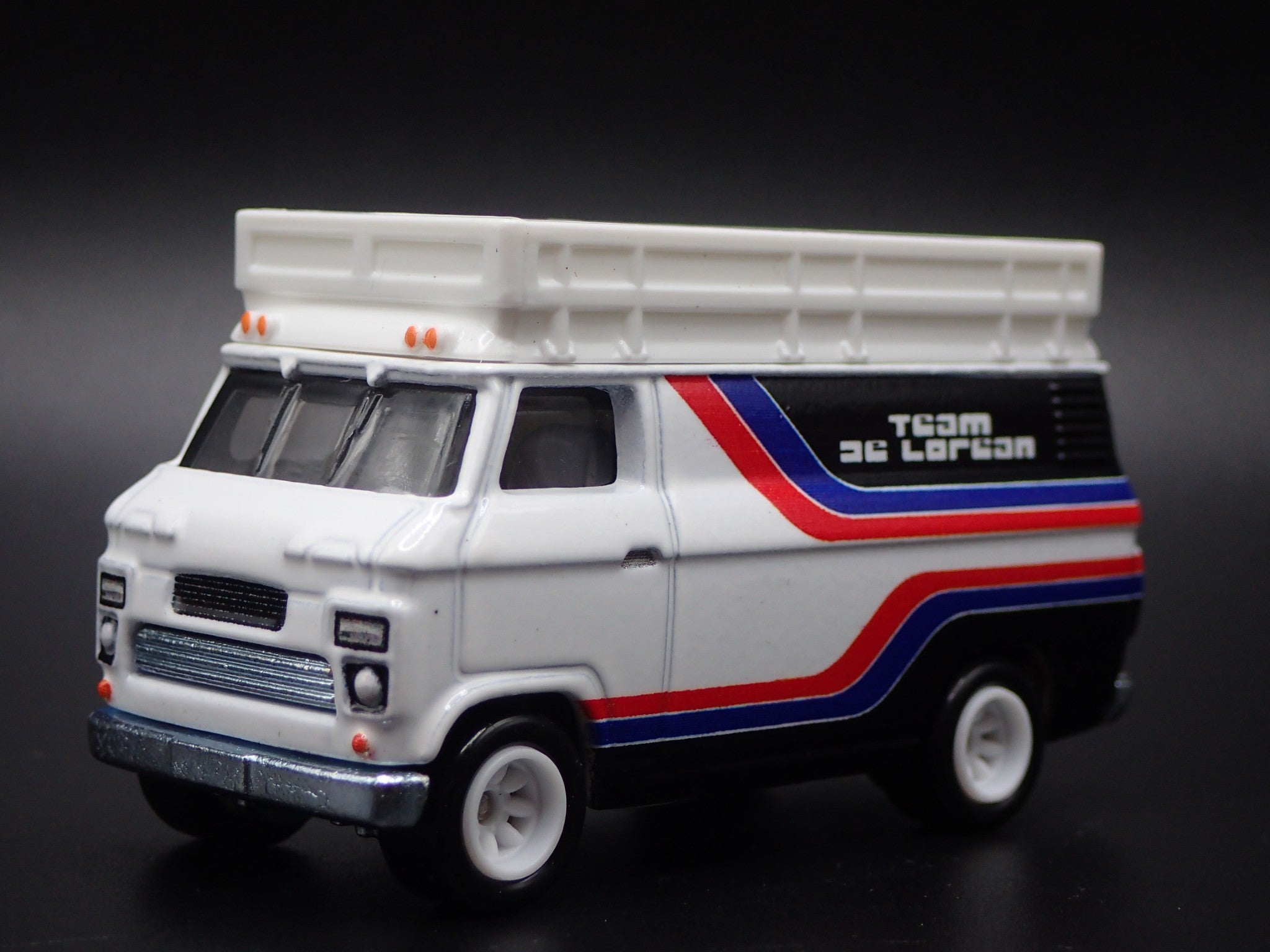 1965-1977 FORD TRANSIT SUPER VAN DE LOREAN RACING 1:64 SCALE DIECAST M ...