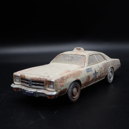 1978 DODGE MONACO LONE STAR, TX TAXI CAB BARN FIND 1/64 SCALE DIECAST MODEL CAR