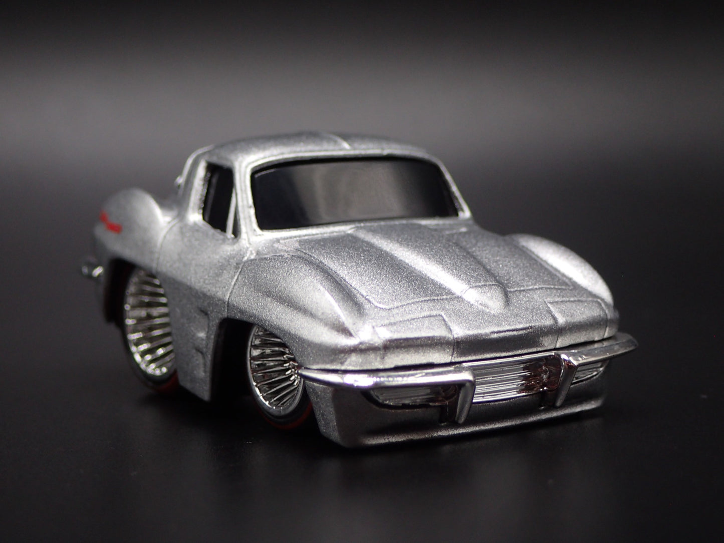 1963 63 CHEVY CHEVROLET CORVETTE SPLIT WINDOW TUNED 1/64 SCALE DIECAST MODEL CAR