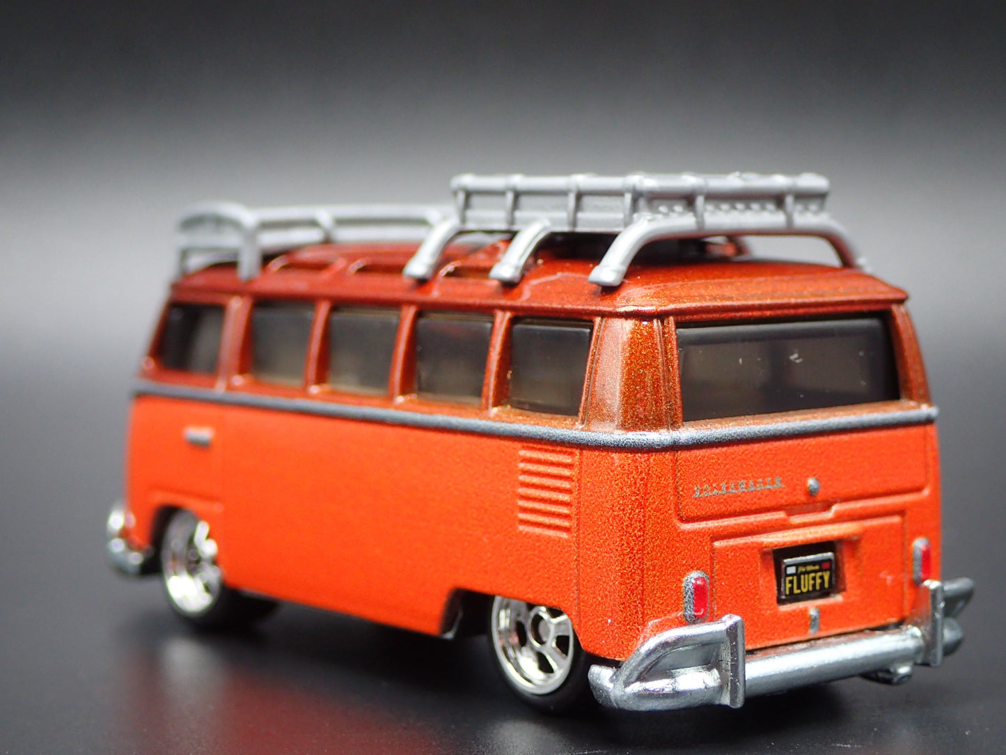 1967 67 VW VOLKSWAGEN SAMBA BUS FLUFFY GABRIEL IGLESIAS 1:64 DIECAST MODEL CAR