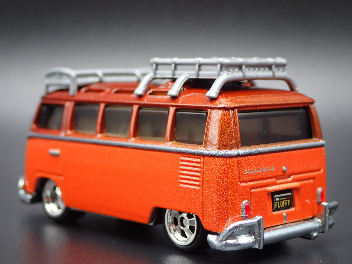 1967 67 VW VOLKSWAGEN SAMBA BUS FLUFFY GABRIEL IGLESIAS 1:64 DIECAST MODEL CAR