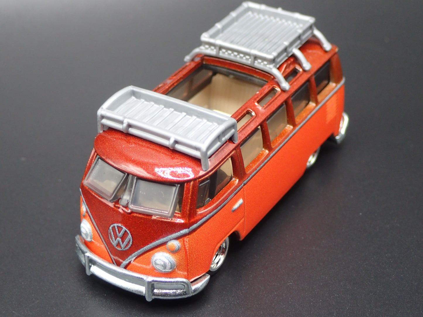 1967 67 VW VOLKSWAGEN SAMBA BUS FLUFFY GABRIEL IGLESIAS 1:64 DIECAST MODEL CAR