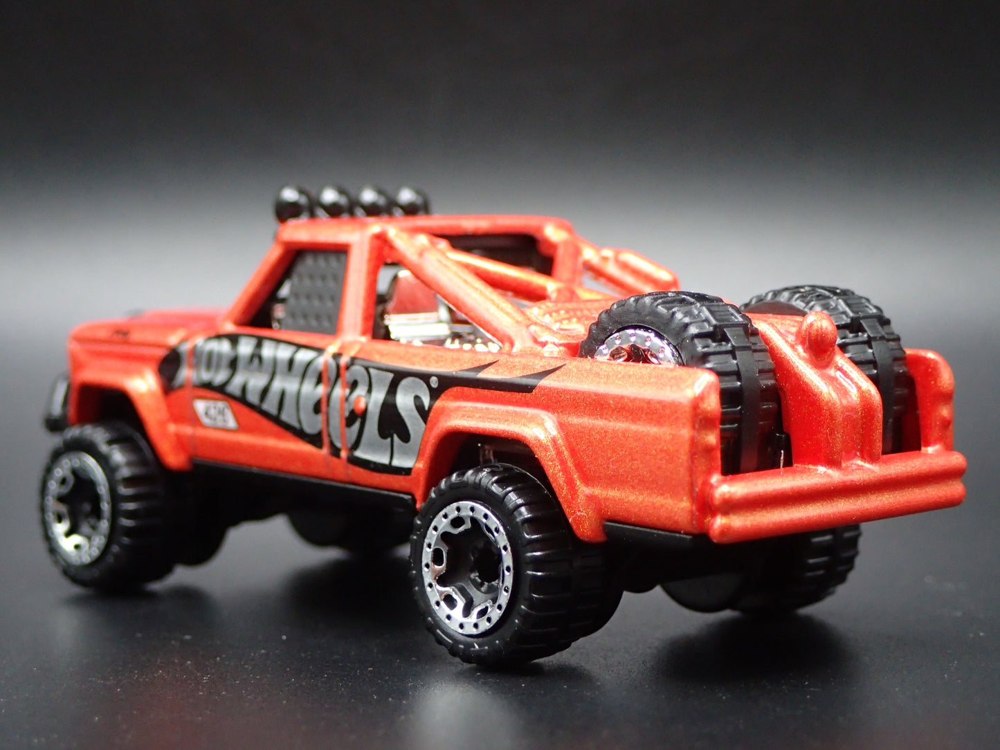 1971-1988 JEEP PICKUP TRUCK J10 ORANGE 1:64 SCALE COLLECTIBLE DIECAST MODEL CAR