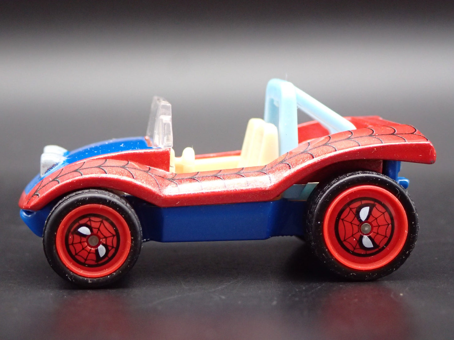 1965-1971 VW VOLKSWAGEN MEYERS MANX BUGGY SPIDERMAN 1:64 SCALE DIECAST MODEL CAR