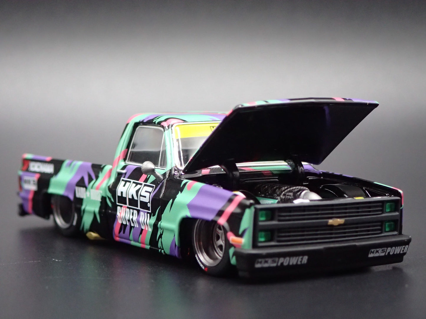 CHEVROLET SILVERADO DUALLY KAIDO HKS V1 SQUAREBODY TRUCK 1/64 DIECAST MODEL CAR