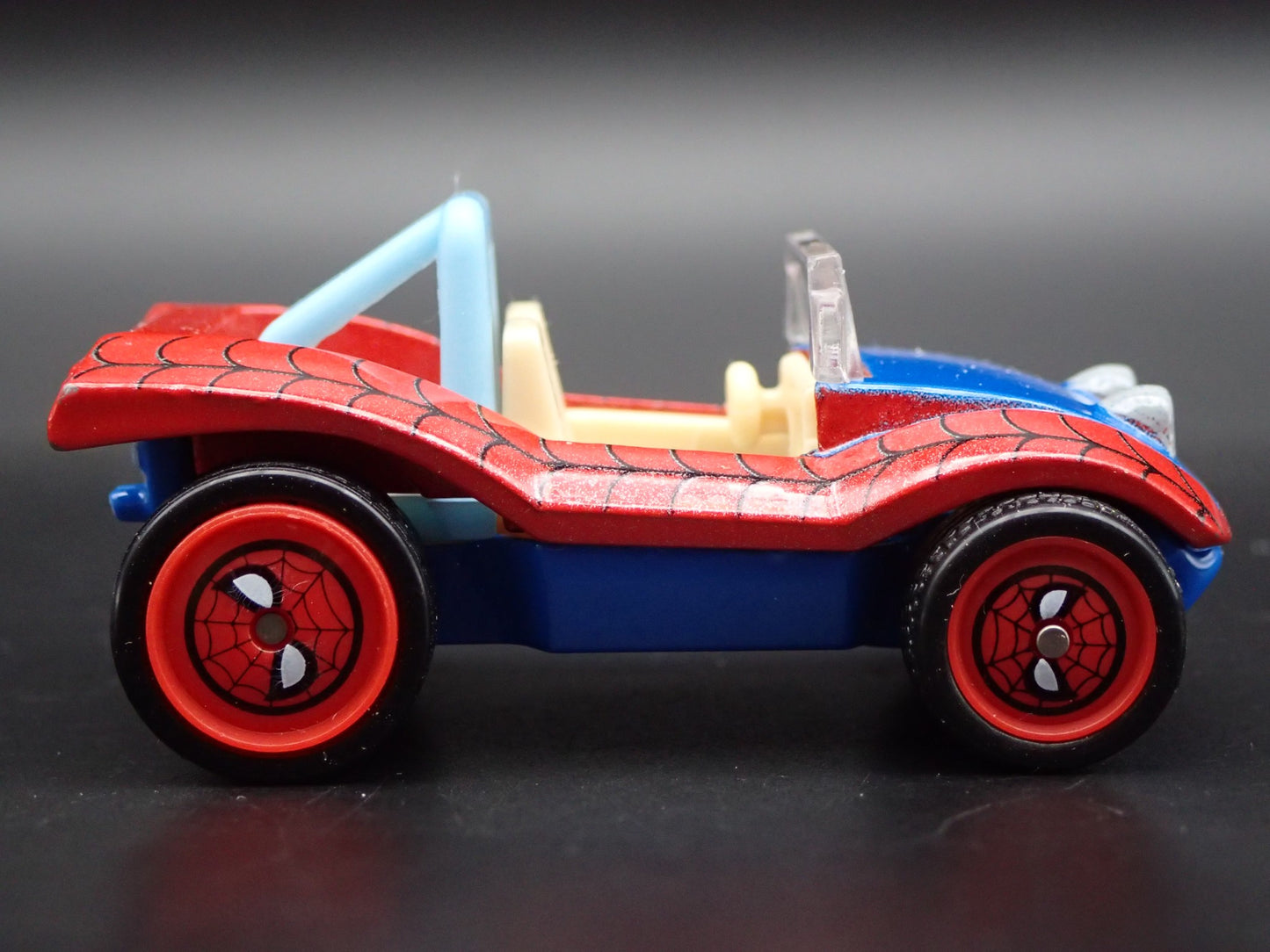 1965-1971 VW VOLKSWAGEN MEYERS MANX BUGGY SPIDERMAN 1:64 SCALE DIECAST MODEL CAR