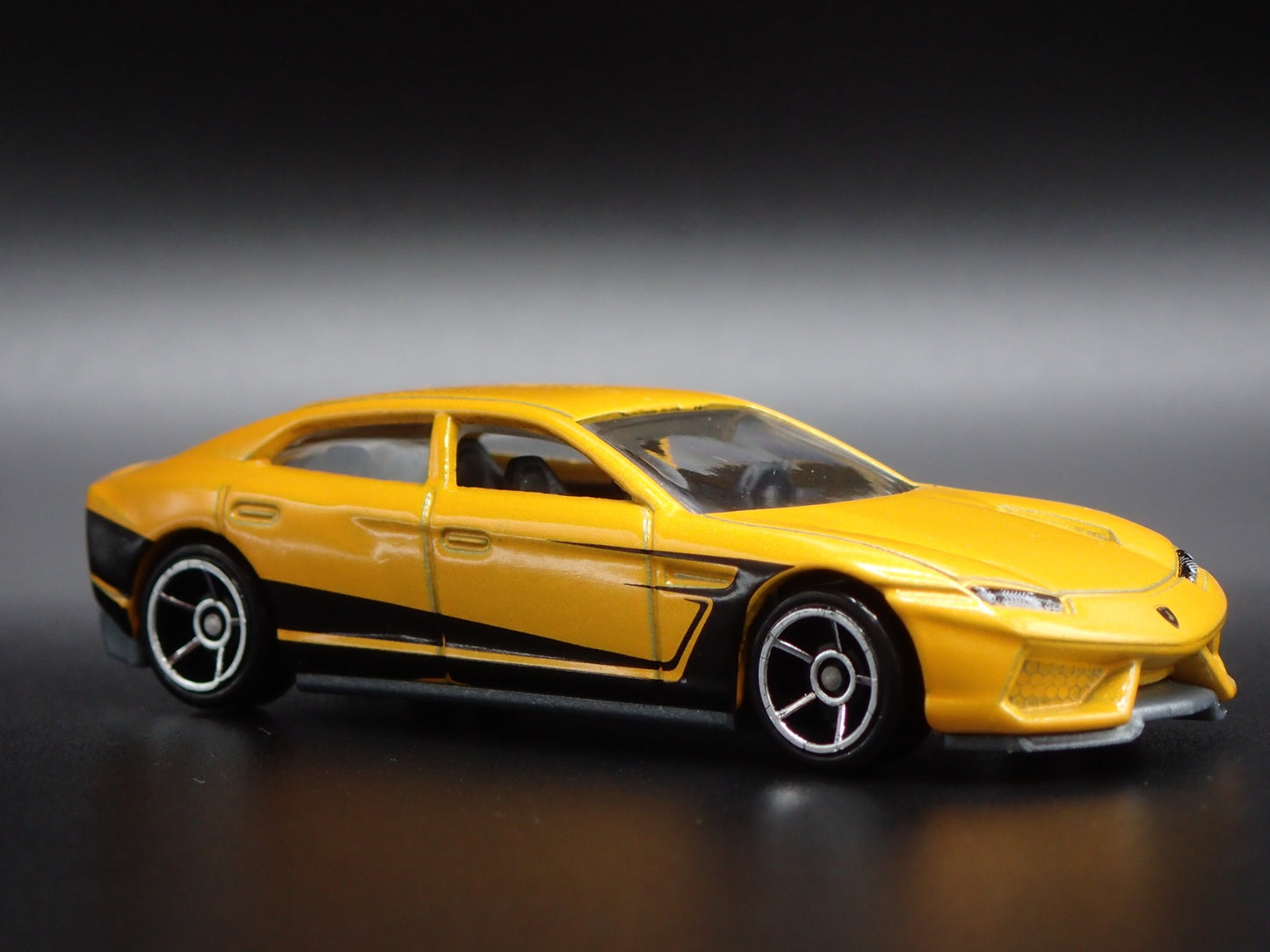 2008 08 LAMBORGHINI ESTOQUE 4 FOUR DOOR 1:64 SCALE COLLECTIBLE DIECAST MODEL CAR