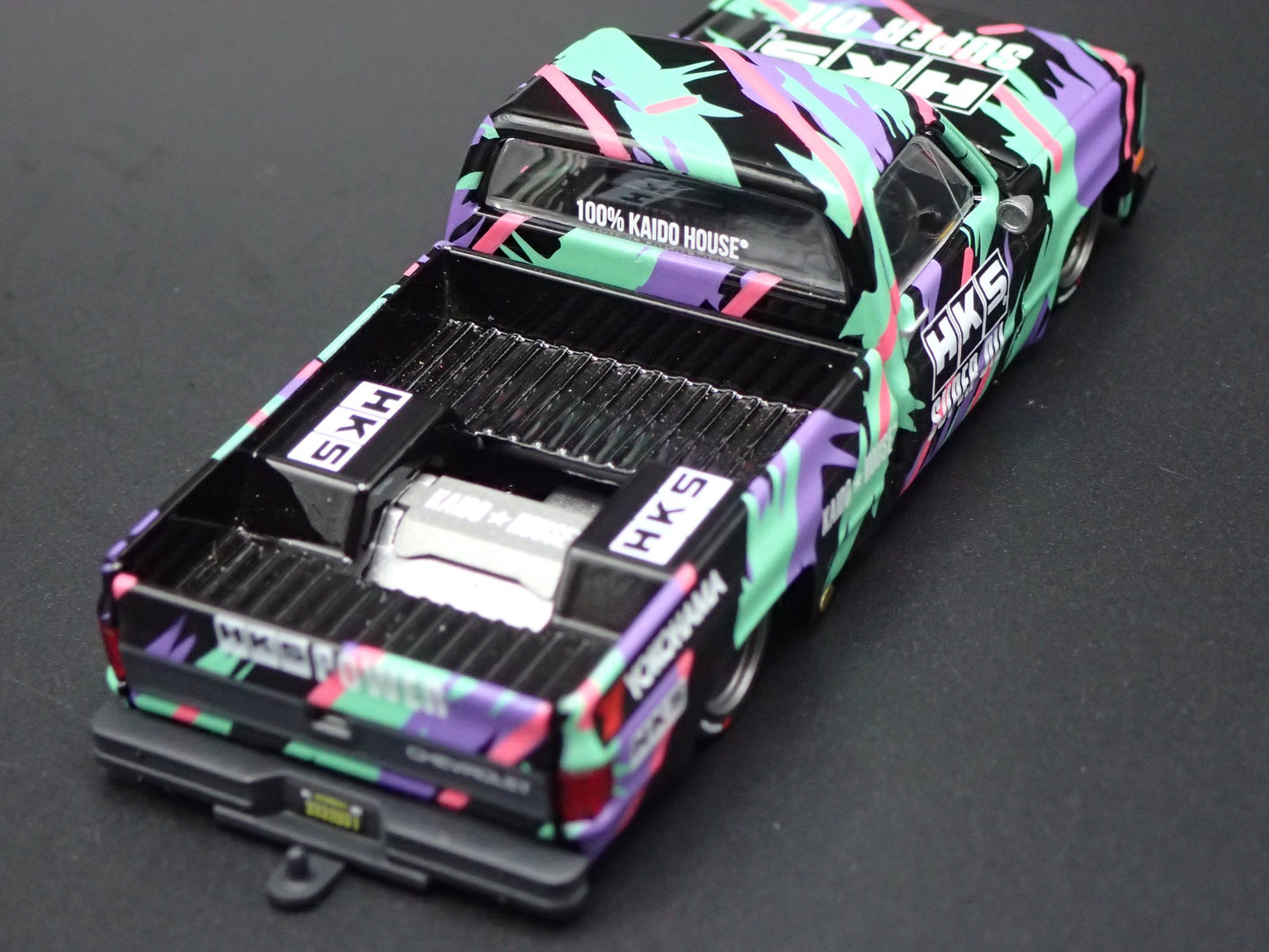 CHEVROLET SILVERADO DUALLY KAIDO HKS V1 SQUAREBODY TRUCK 1/64 DIECAST MODEL CAR