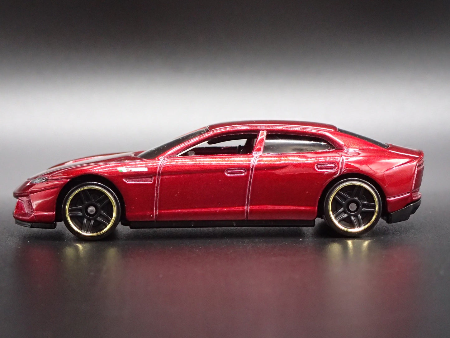 2008 08 LAMBORGHINI ESTOQUE 4 FOUR DOOR 1:64 SCALE COLLECTIBLE DIECAST MODEL CAR