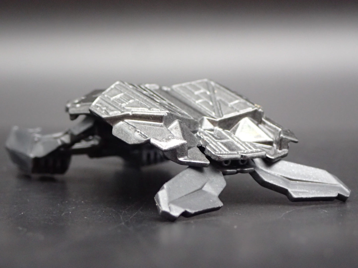 BATMAN BATMOBILE THE BAT RARE 1:64 SCALE COLLECTIBLE DIORAMA DIECAST MODEL CAR