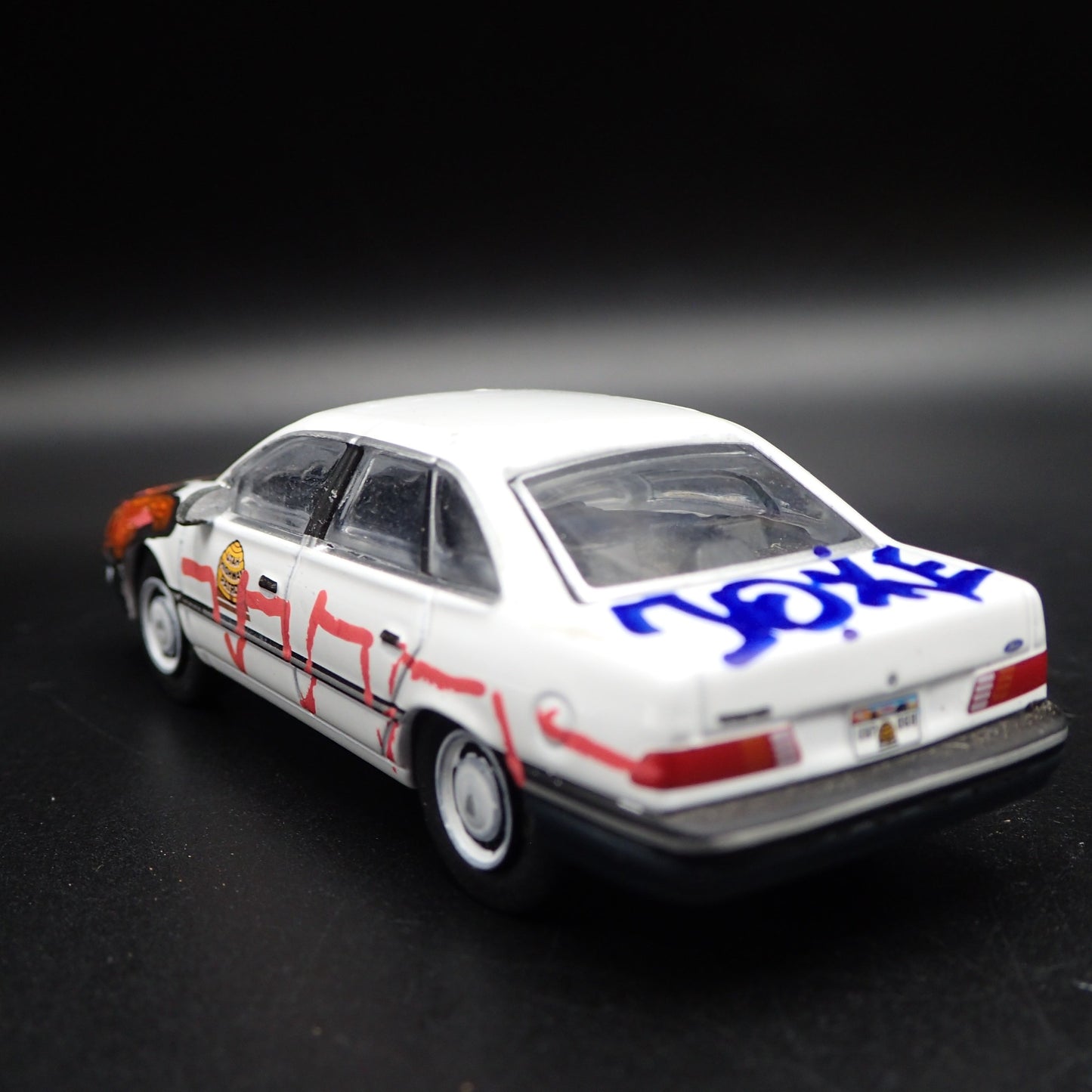1990 FORD TAURUS UTAH HIGHWAY PATROL GRAFFITI TAG 1:64 SCALE DIECAST MODEL CAR