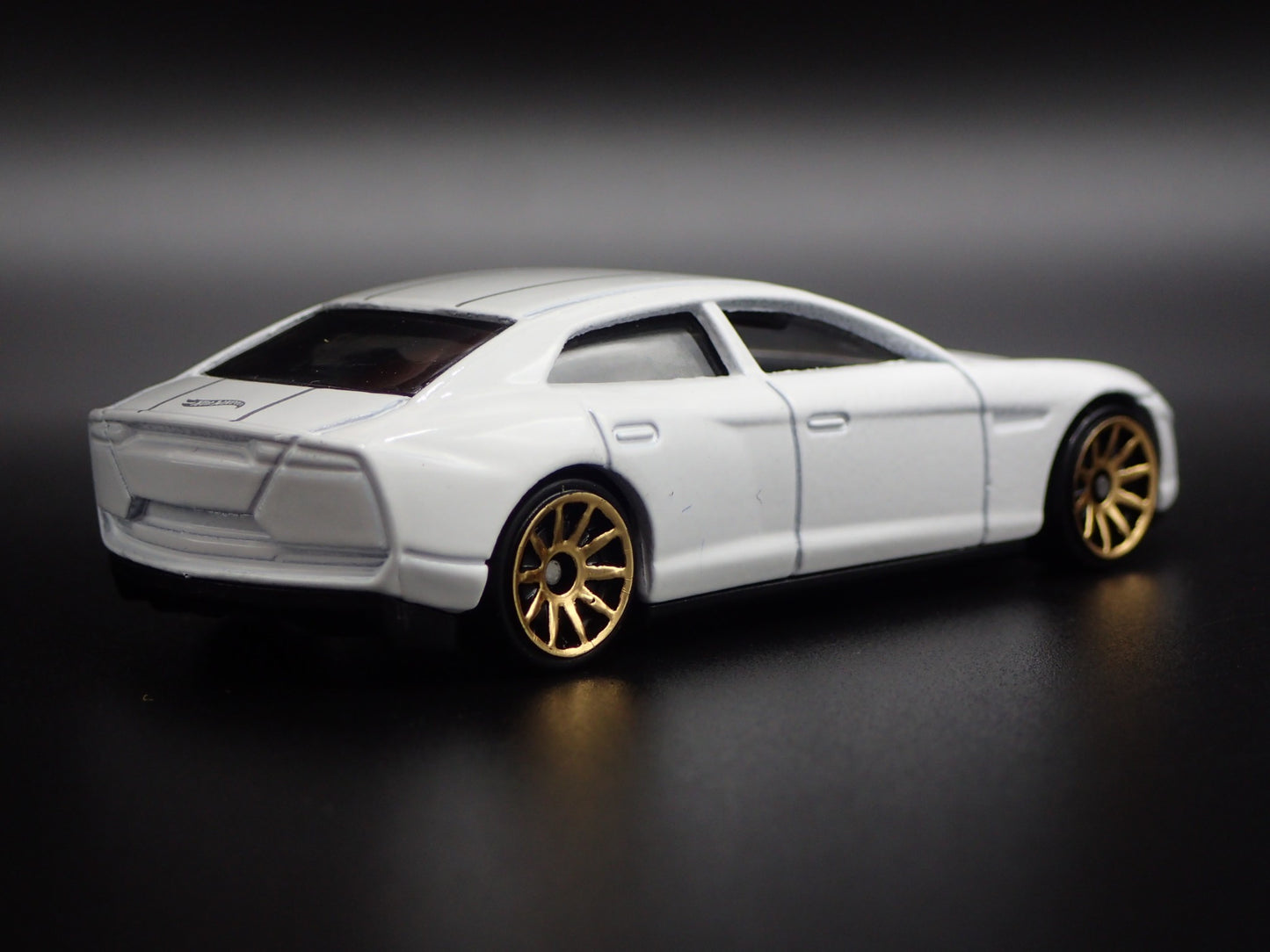 2008 08 LAMBORGHINI ESTOQUE 4 FOUR DOOR 1:64 SCALE COLLECTIBLE DIECAST MODEL CAR