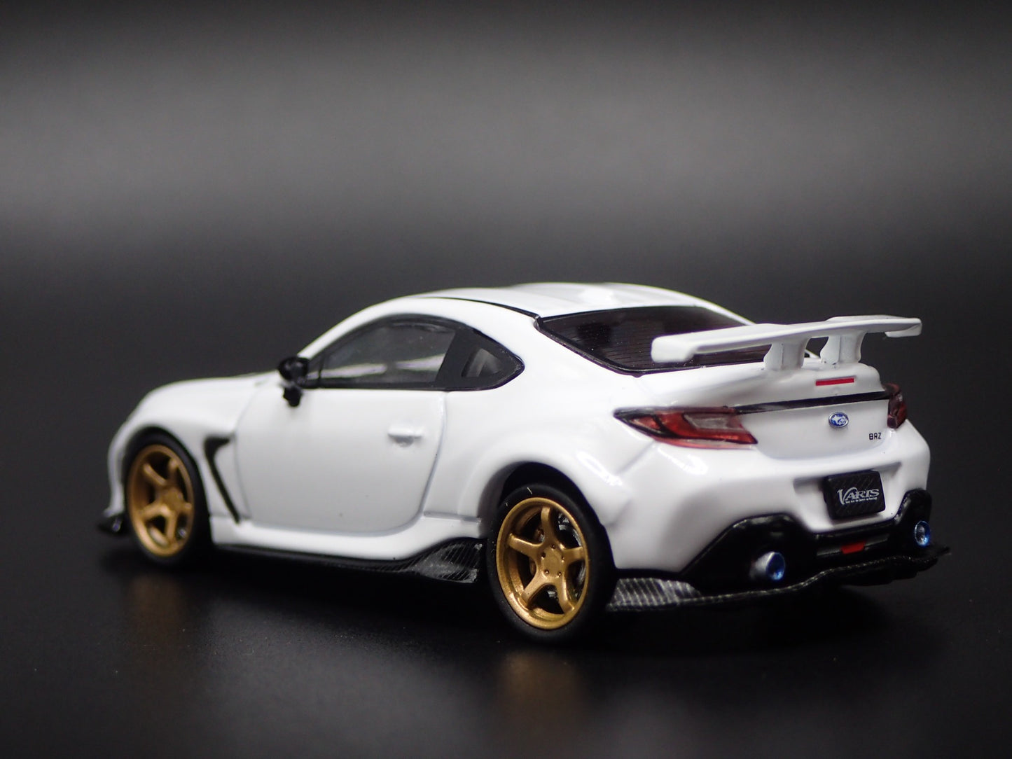 2021-2025 SUBARU BRZ WHITE 1/64 SCALE COLLECTIBLE DIORAMA DIECAST MODEL CAR
