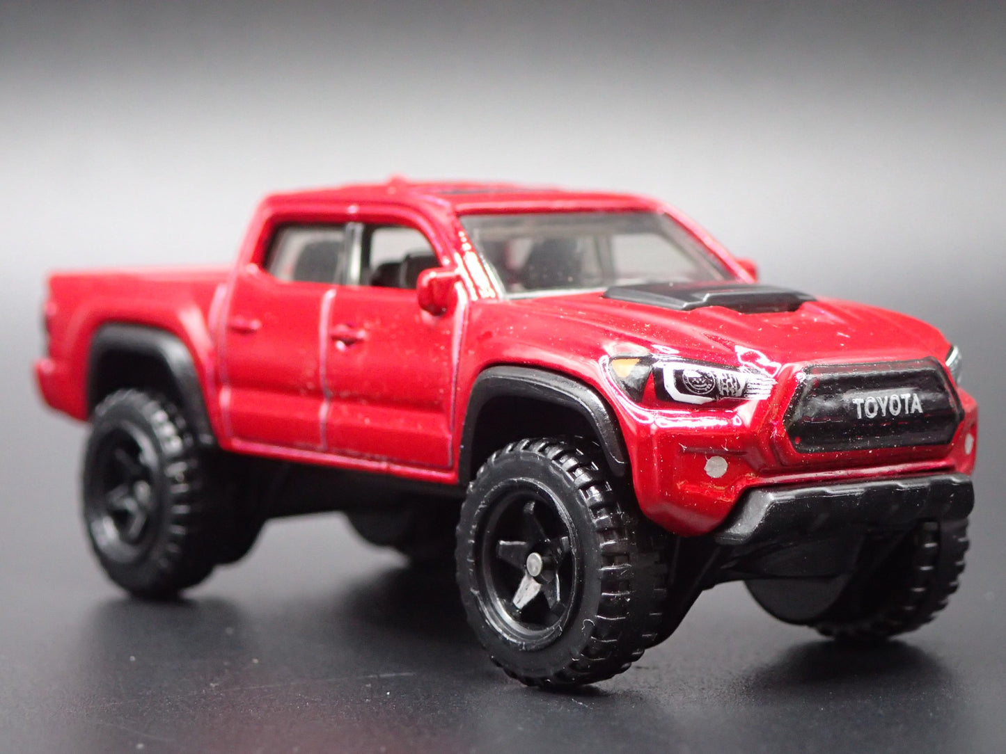 2016-2023 TOYOTA TACOMA PICKUP TRUCK RED 1:64 SCALE DIORAMA DIECAST MODEL CAR