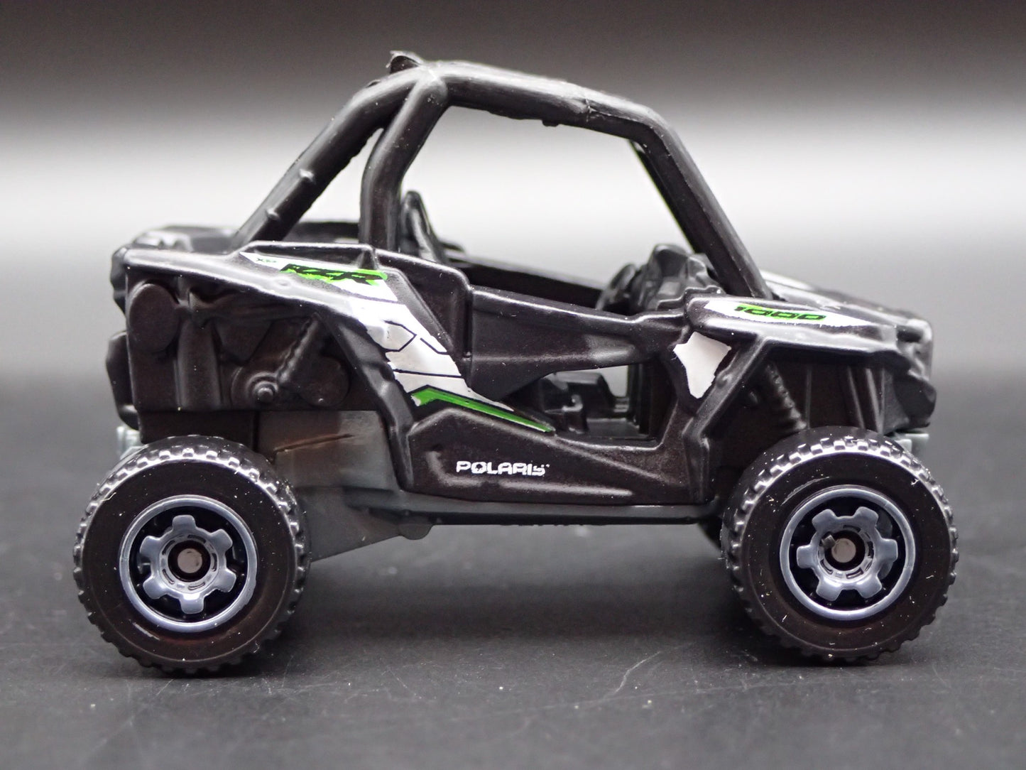 POLARIS RZR RAZOR OFF ROAD RARE 1/64 SCALE COLLECTIBLE DIORAMA DIECAST MODEL CAR