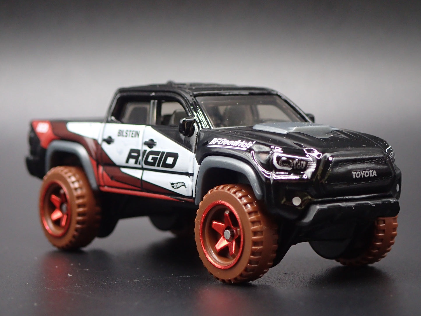 2016-2023 TOYOTA TACOMA PICKUP TRUCK RIGID BLACK 1:64 SCALE DIECAST MODEL CAR