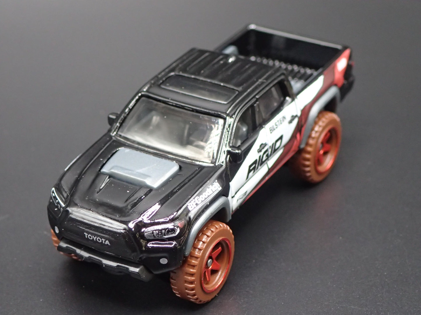 2016-2023 TOYOTA TACOMA PICKUP TRUCK RIGID BLACK 1:64 SCALE DIECAST MODEL CAR