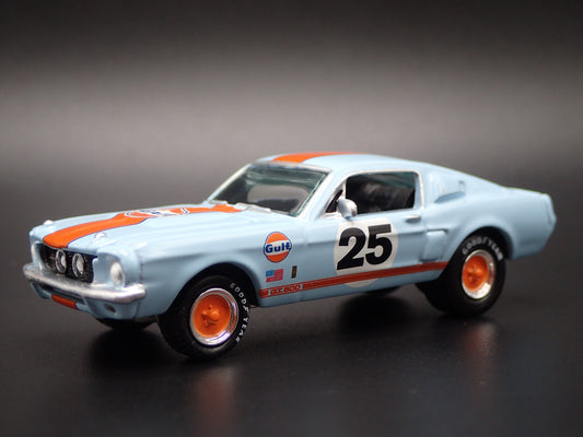 1967 67 FORD MUSTANG SHELBY GT500 FASTBACK GULF 1:64 SCALE DIECAST MODEL CAR
