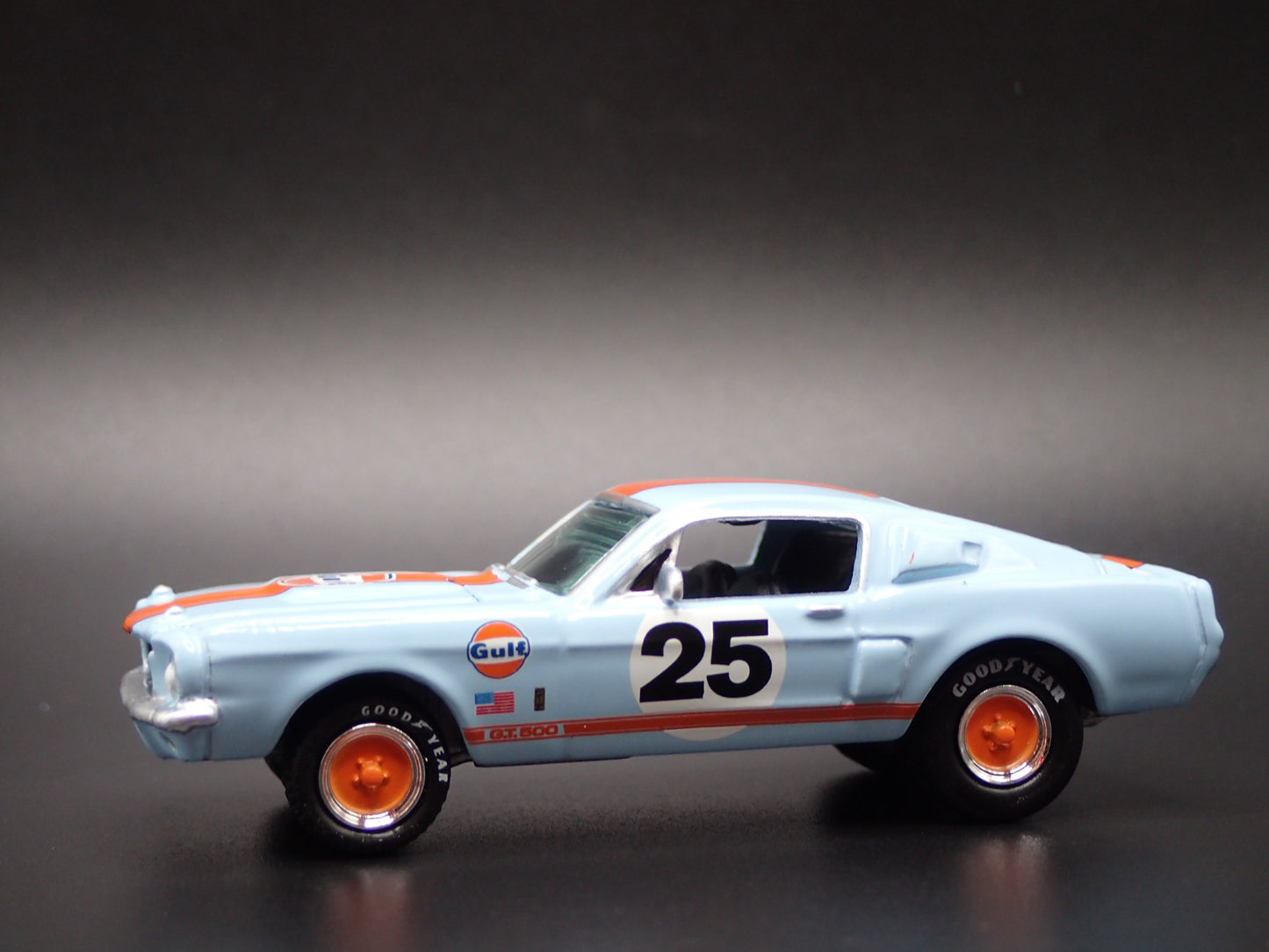 1967 67 FORD MUSTANG SHELBY GT500 FASTBACK GULF 1:64 SCALE DIECAST MODEL CAR