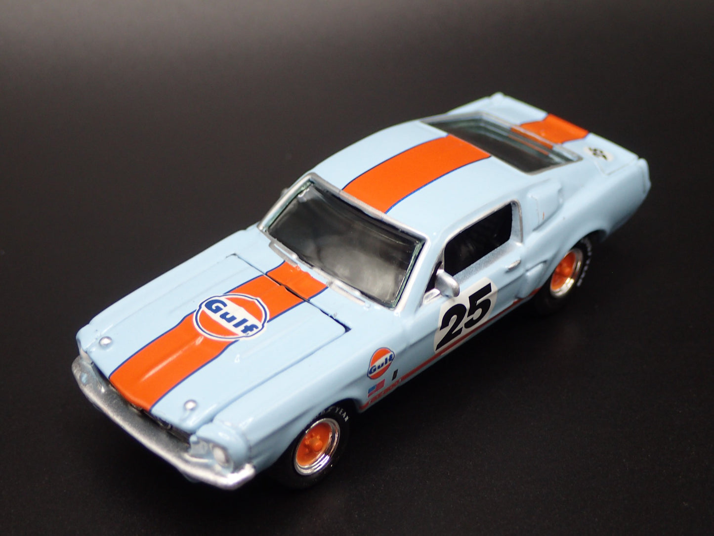 1967 67 FORD MUSTANG SHELBY GT500 FASTBACK GULF 1:64 SCALE DIECAST MODEL CAR