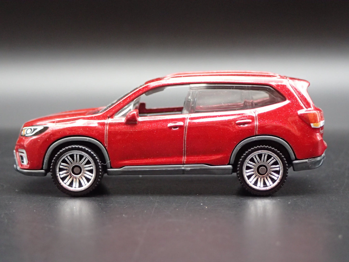 2018-2024 SUBARU FORESTER SK 1:64 SCALE COLLECTIBLE DIORAMA DIECAST MODEL CAR