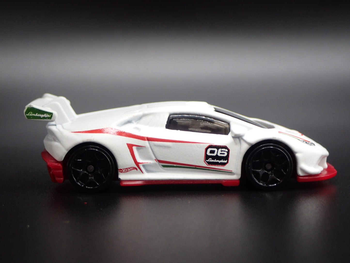 2019-2024 LAMBORGHINI HURACAN LP 620-2 SUPER TROFEO 1:64 SCALE DIECAST MODEL CAR