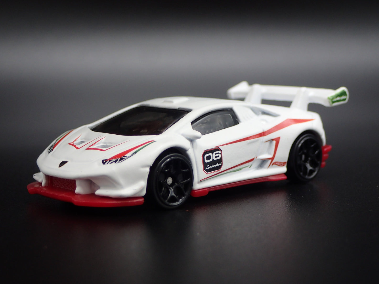 2019-2024 LAMBORGHINI HURACAN LP 620-2 SUPER TROFEO 1:64 SCALE DIECAST MODEL CAR