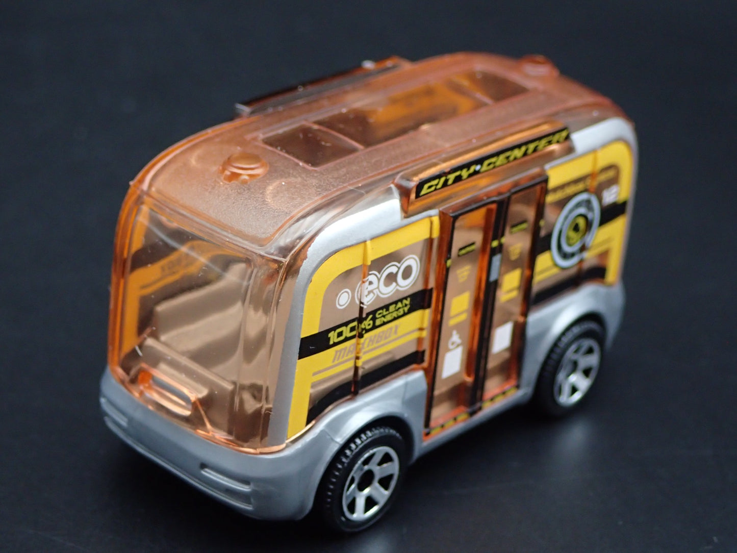 SELF DRIVING CITY CENTER BUS 1:64 MB SCALE COLLECTIBLE DIORAMA DIECAST MODEL CAR