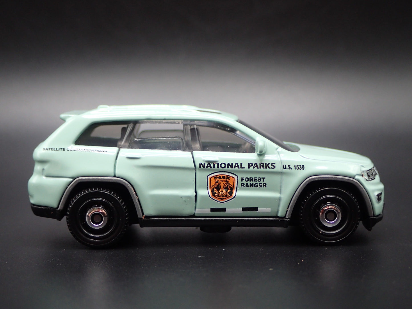 2021-2025 JEEP GRAND CHEROKEE WL NATIONAL PARKS 1:64 SCALE DIECAST MODEL CAR