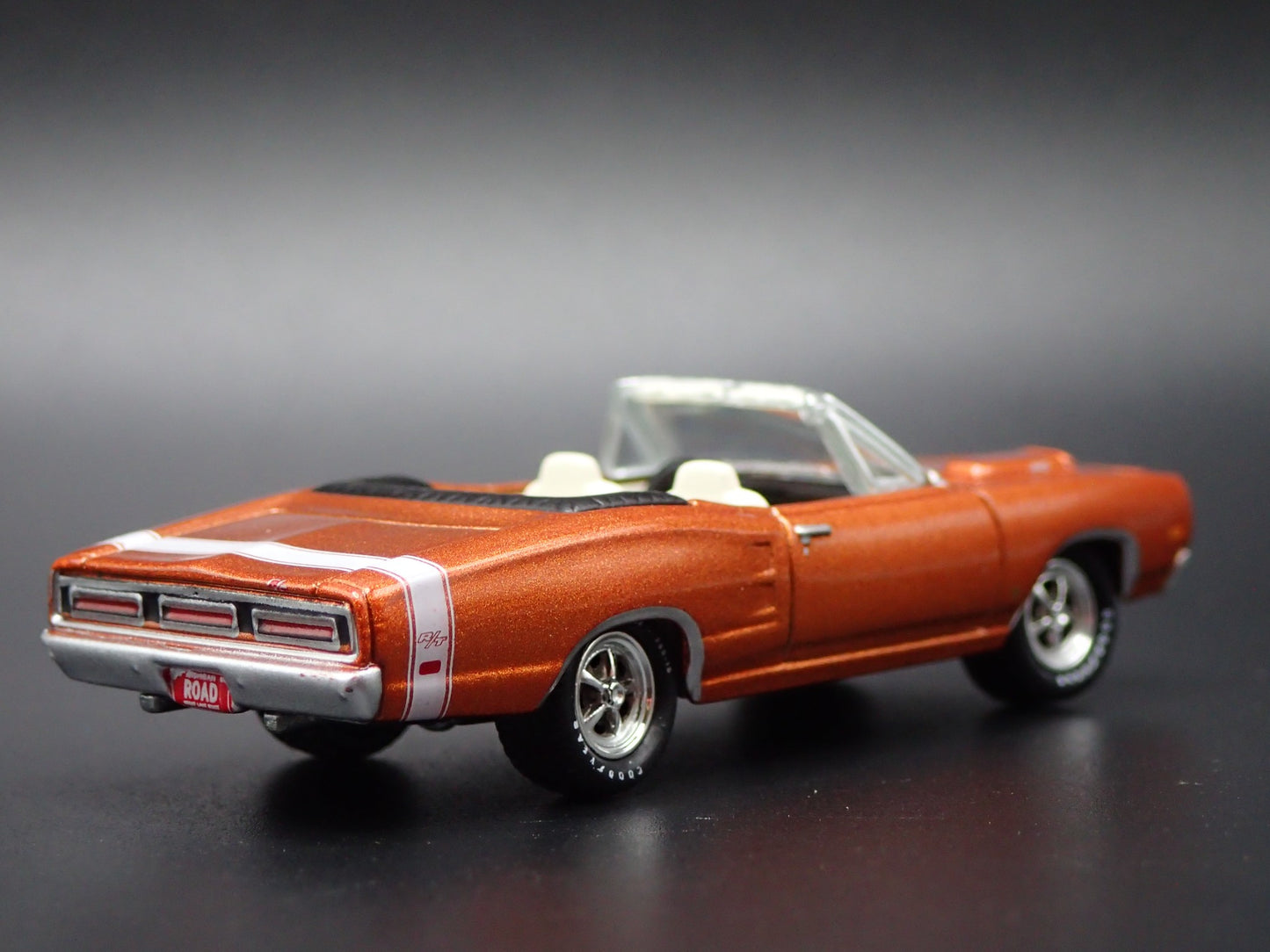 1969 69 DODGE CORONET RT CONVERTIBLE COPPER 1/64 SCALE DIORAMA DIECAST MODEL CAR