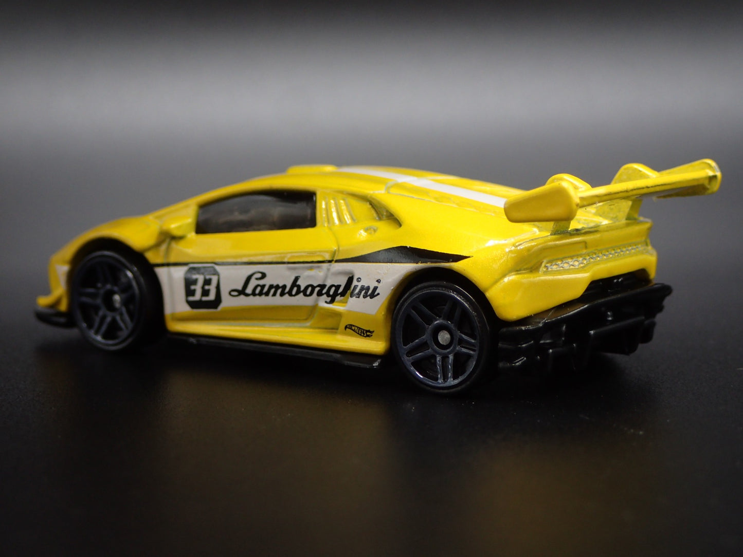 2014-2024 LAMBORGHINI HURACAN LP 620-2 SUPER TROFEO 1:64 SCALE DIECAST MODEL CAR