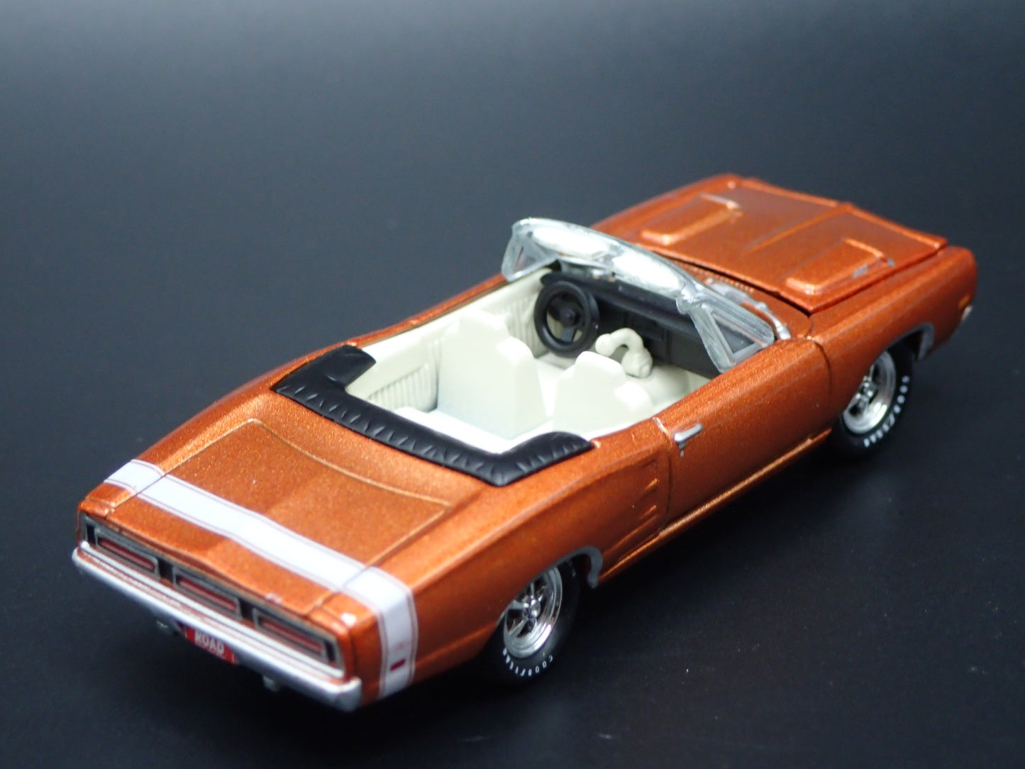 1969 69 DODGE CORONET RT CONVERTIBLE COPPER 1/64 SCALE DIORAMA DIECAST MODEL CAR