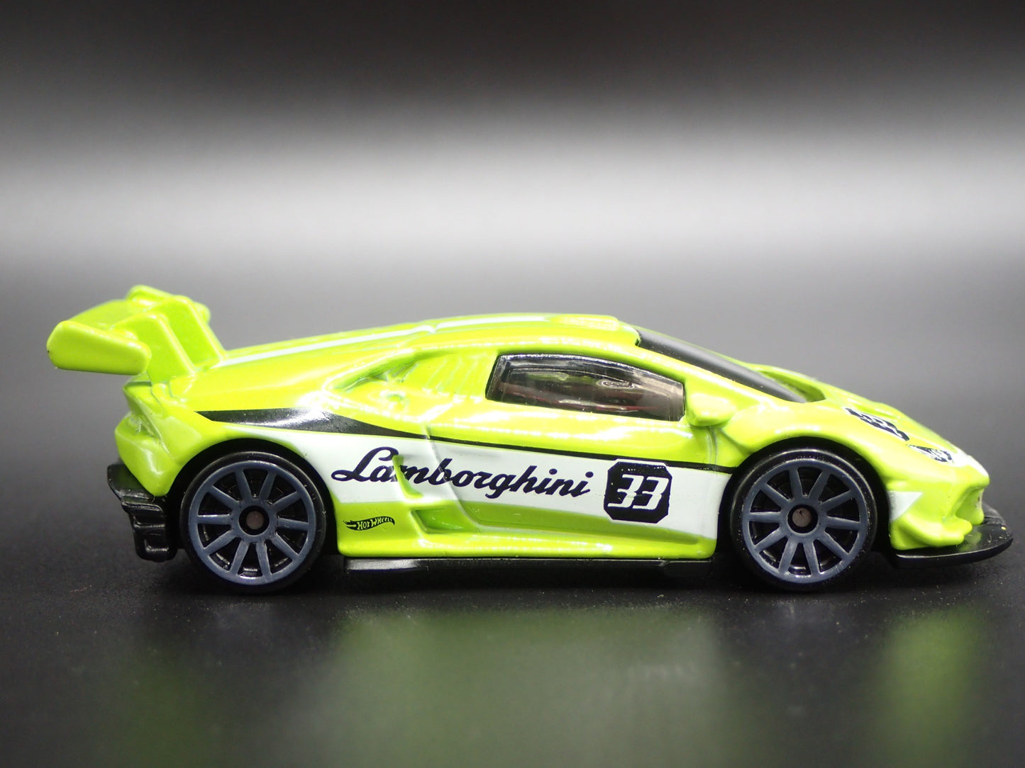 2019-2024 LAMBORGHINI HURACAN LP 620-2 SUPER TROFEO 1:64 SCALE DIECAST MODEL CAR
