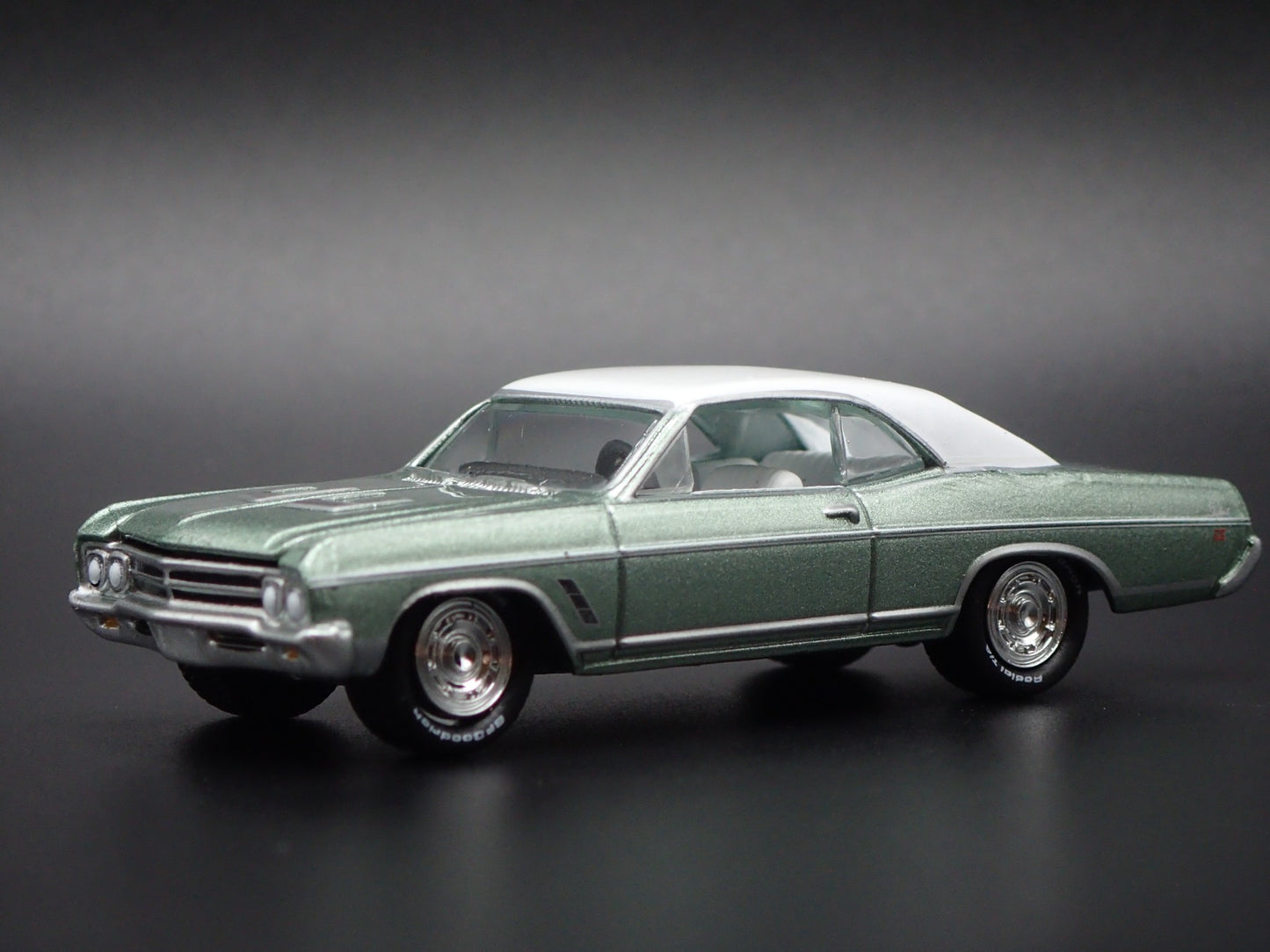1966 66 BUICK SKYLARK GS GREEN 1:64 SCALE COLLECTIBLE DIORAMA DIECAST MODEL CAR