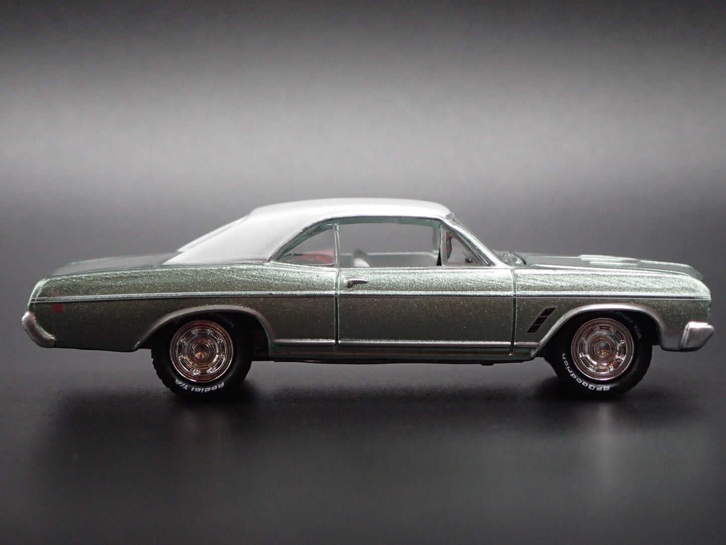 1966 66 BUICK SKYLARK GS GREEN 1:64 SCALE COLLECTIBLE DIORAMA DIECAST MODEL CAR