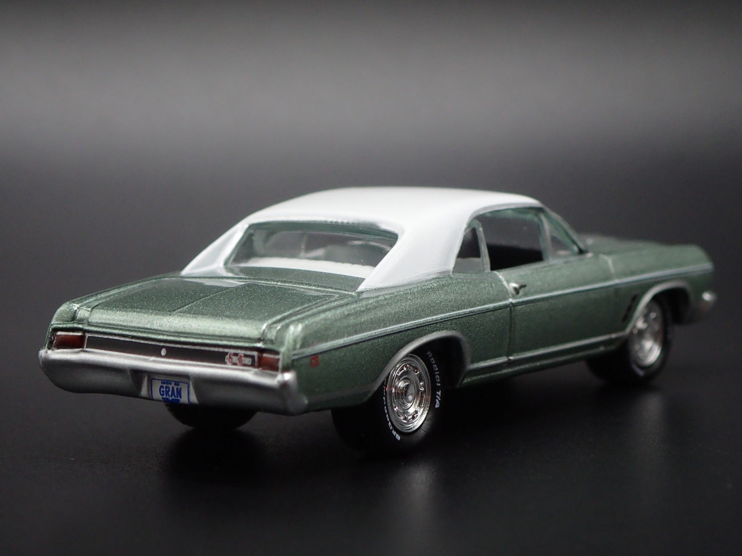 1966 66 BUICK SKYLARK GS GREEN 1:64 SCALE COLLECTIBLE DIORAMA DIECAST MODEL CAR