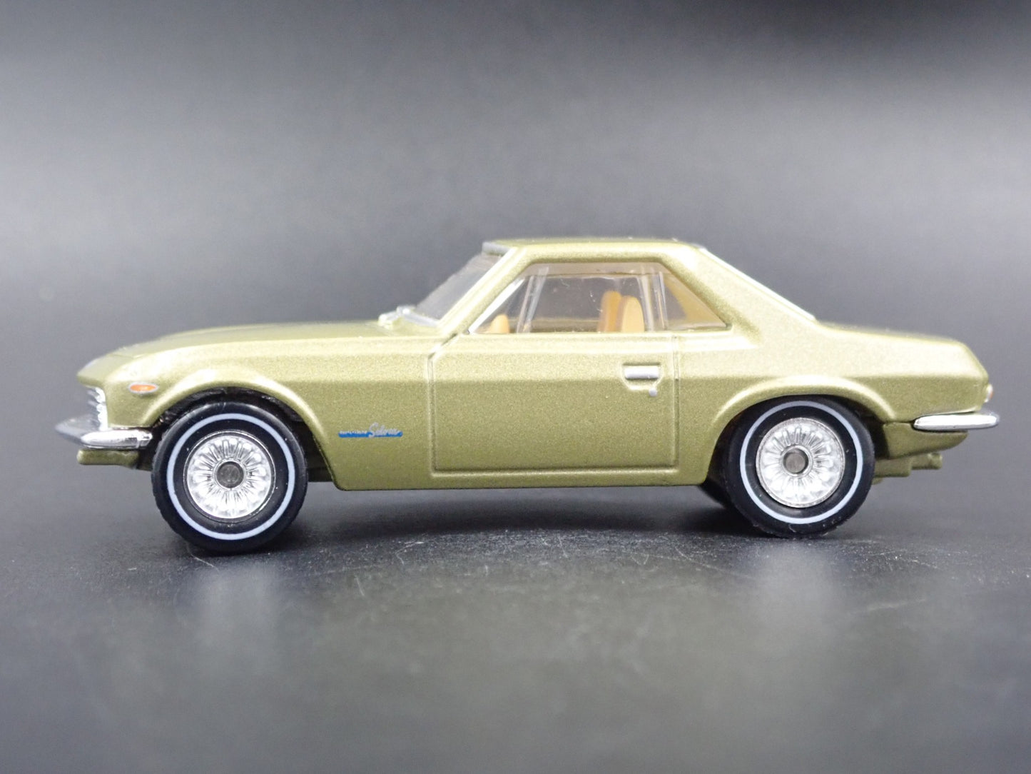 1965-1968 NISSAN SILVIA CSP311 JDM GOLD 1:64 SCALE COLLECTIBLE DIECAST MODEL CAR
