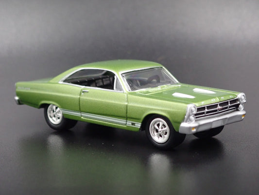 1967 FORD FAIRLANE GT GREEN 1/64 SCALE COLLECTIBLE DIORAMA DIECAST MODEL CAR