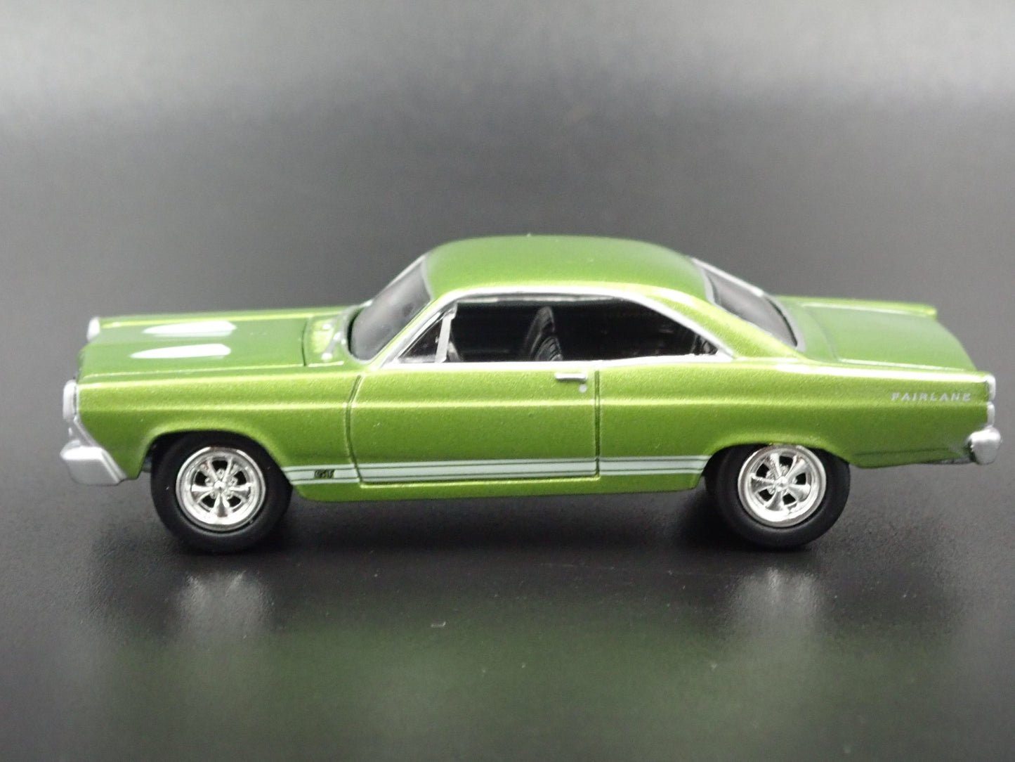 1967 FORD FAIRLANE GT GREEN 1/64 SCALE COLLECTIBLE DIORAMA DIECAST MODEL CAR