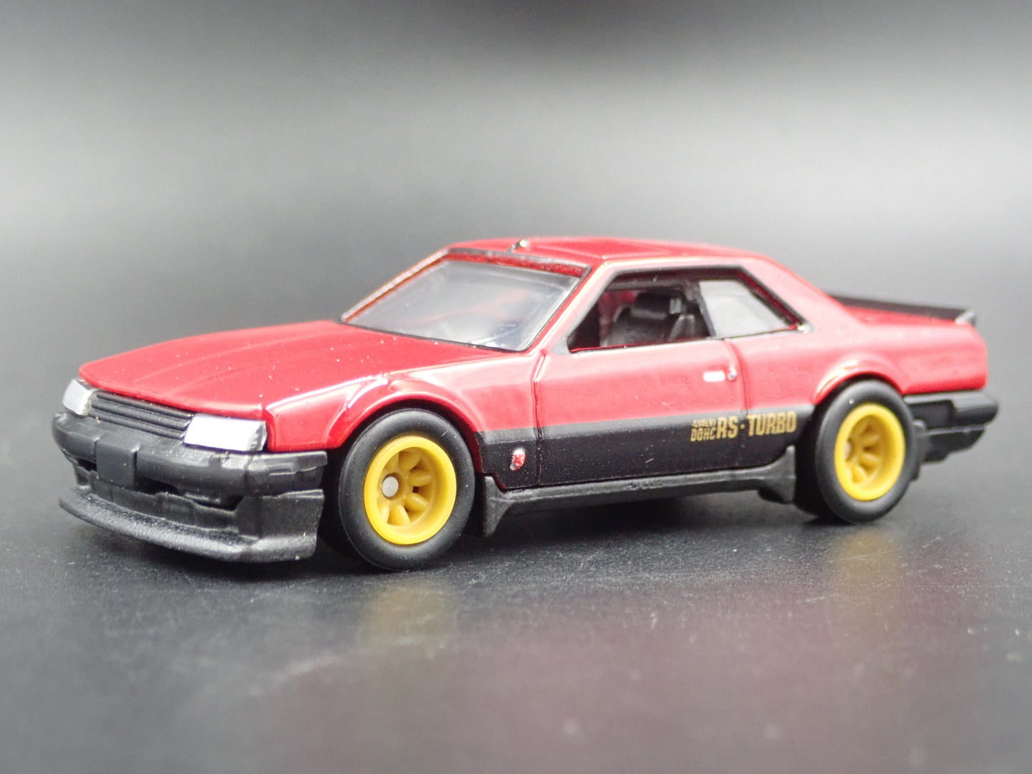 1981-1985 NISSAN SKYLINE RS KDR30 RED 1:64 SCALE COLLECTIBLE DIECAST MODEL CAR