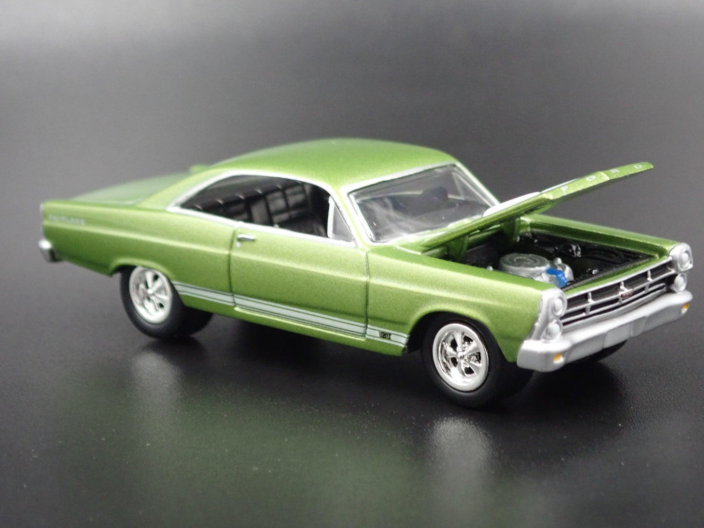 1967 FORD FAIRLANE GT GREEN 1/64 SCALE COLLECTIBLE DIORAMA DIECAST MODEL CAR