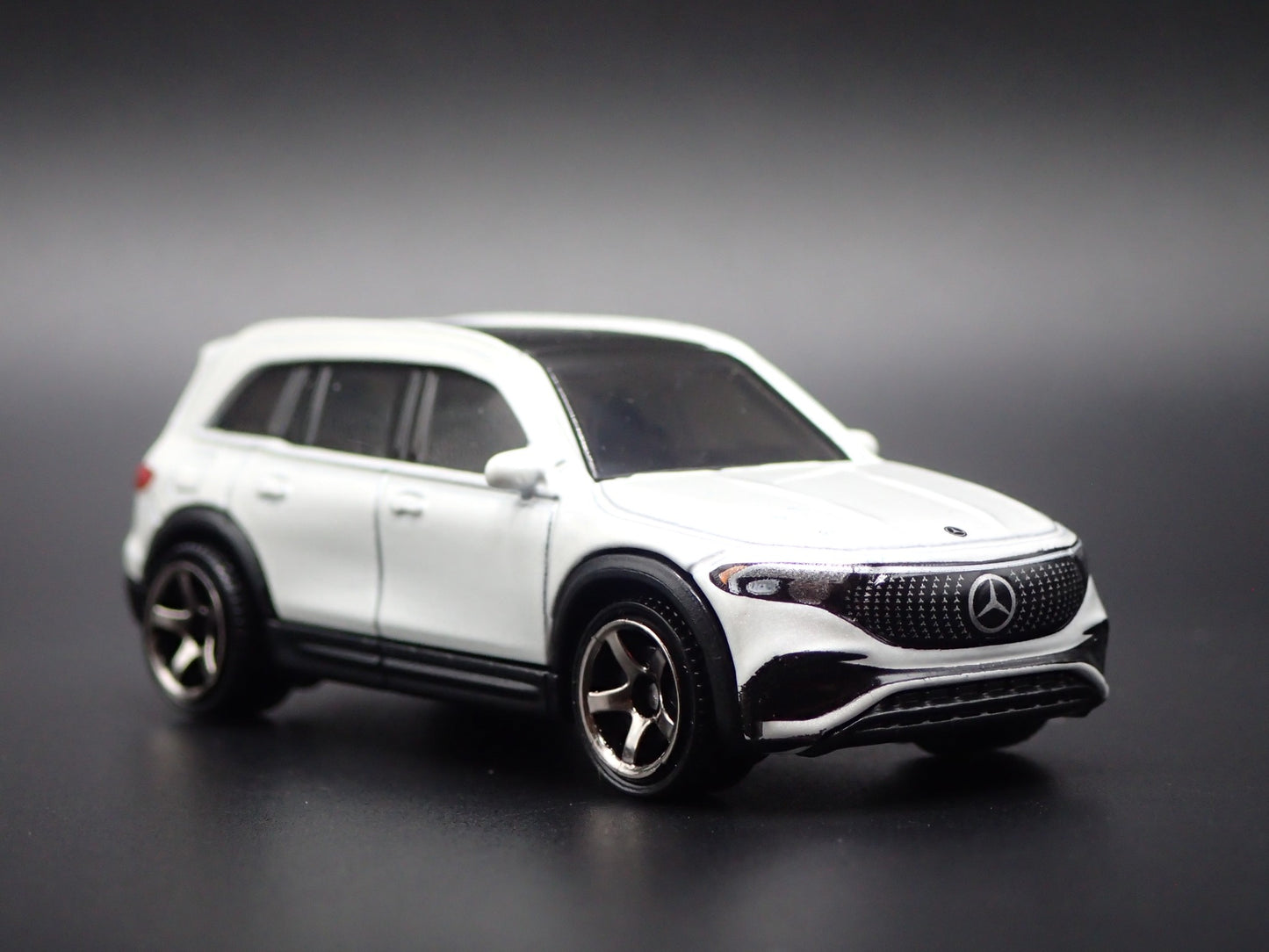2022-2025 MERCEDES BENZ EQB EV CROSSOVER SUV WHITE 1:64 SCALE DIECAST MODEL CAR