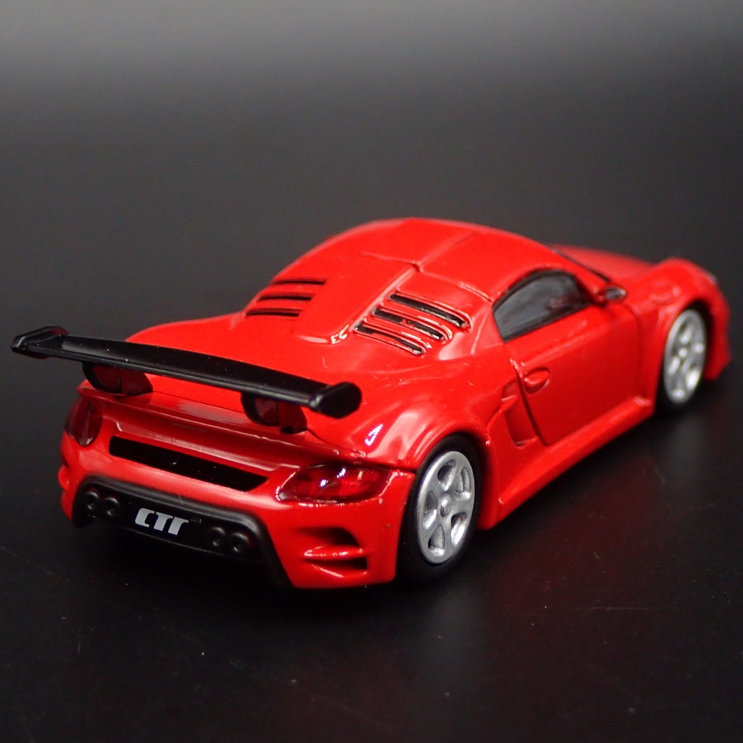 PORSCHE 911 RUF CTR3 CLUB SPORT 1:64 SCALE COLLECTIBLE DIORAMA DIECAST MODEL CAR