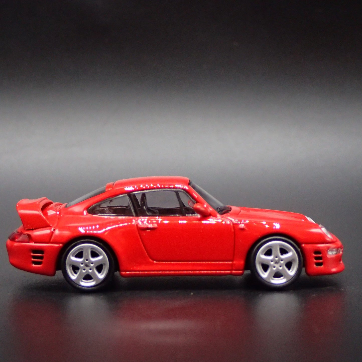1995-1997 PORSCHE 911 CARRERA TURBO 993 RUF CTR2 1:64 SCALE DIECAST MODEL CAR