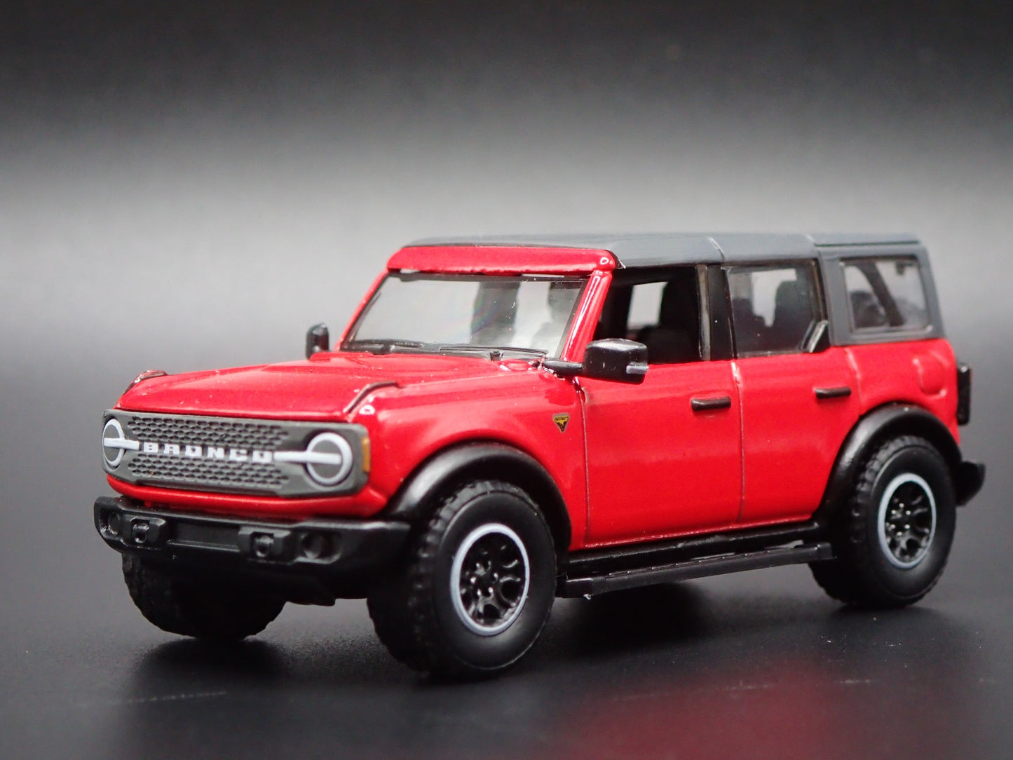 2021-2025 FORD BRONCO 4 FOUR DOOR w HITCH RED 1:64 SCALE DIECAST MODEL CAR