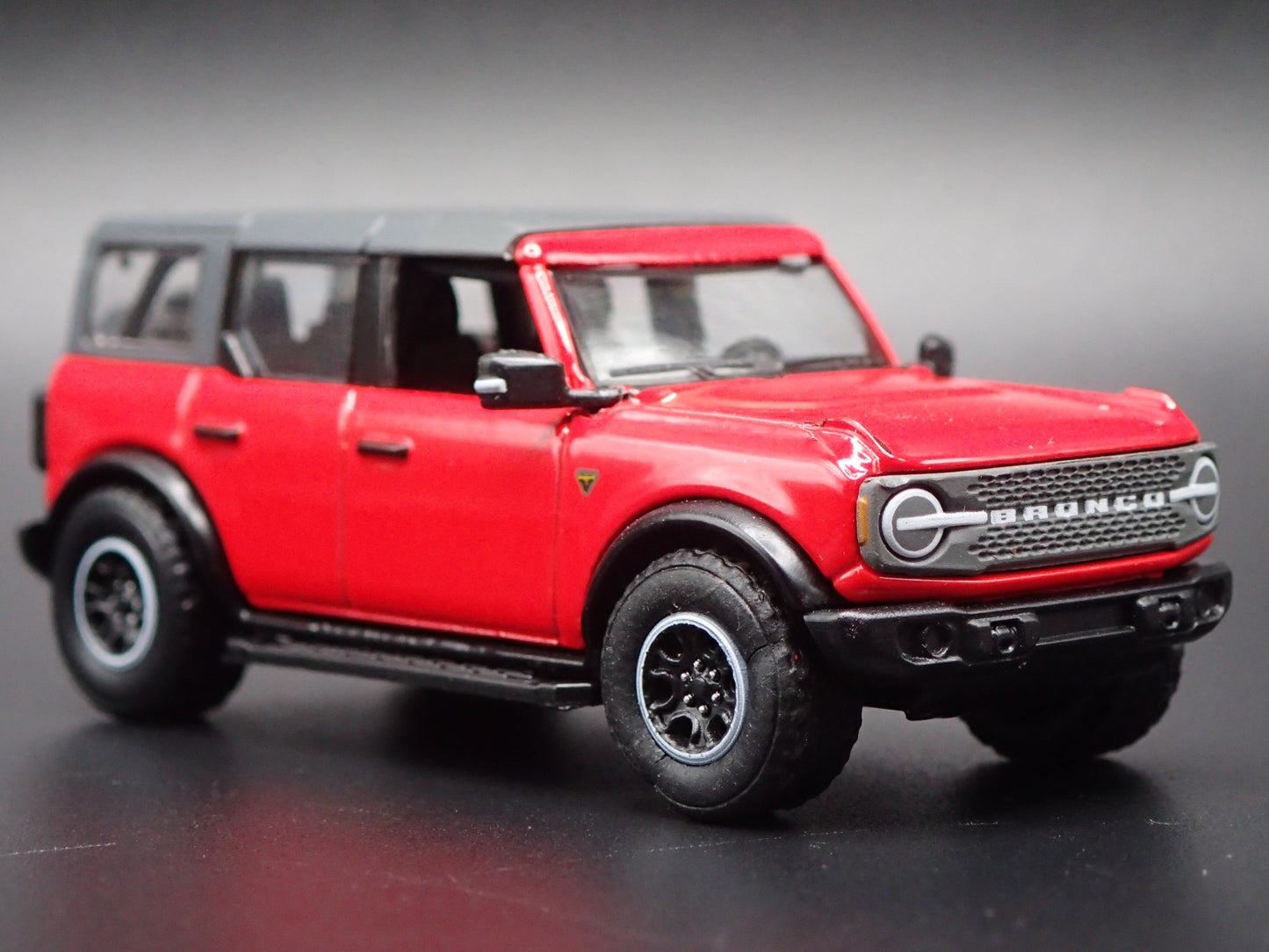 2021-2025 FORD BRONCO 4 FOUR DOOR w HITCH RED 1:64 SCALE DIECAST MODEL CAR