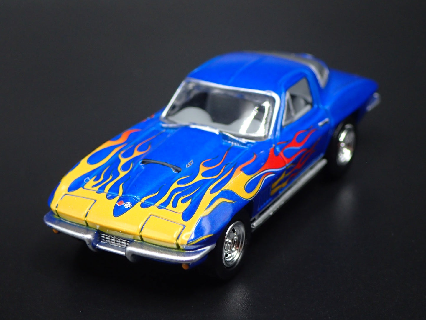 1967 67 CHEVY CHEVROLET CORVETTE 427 BLUE 1/64 SCALE DIORAMA DIECAST MODEL CAR