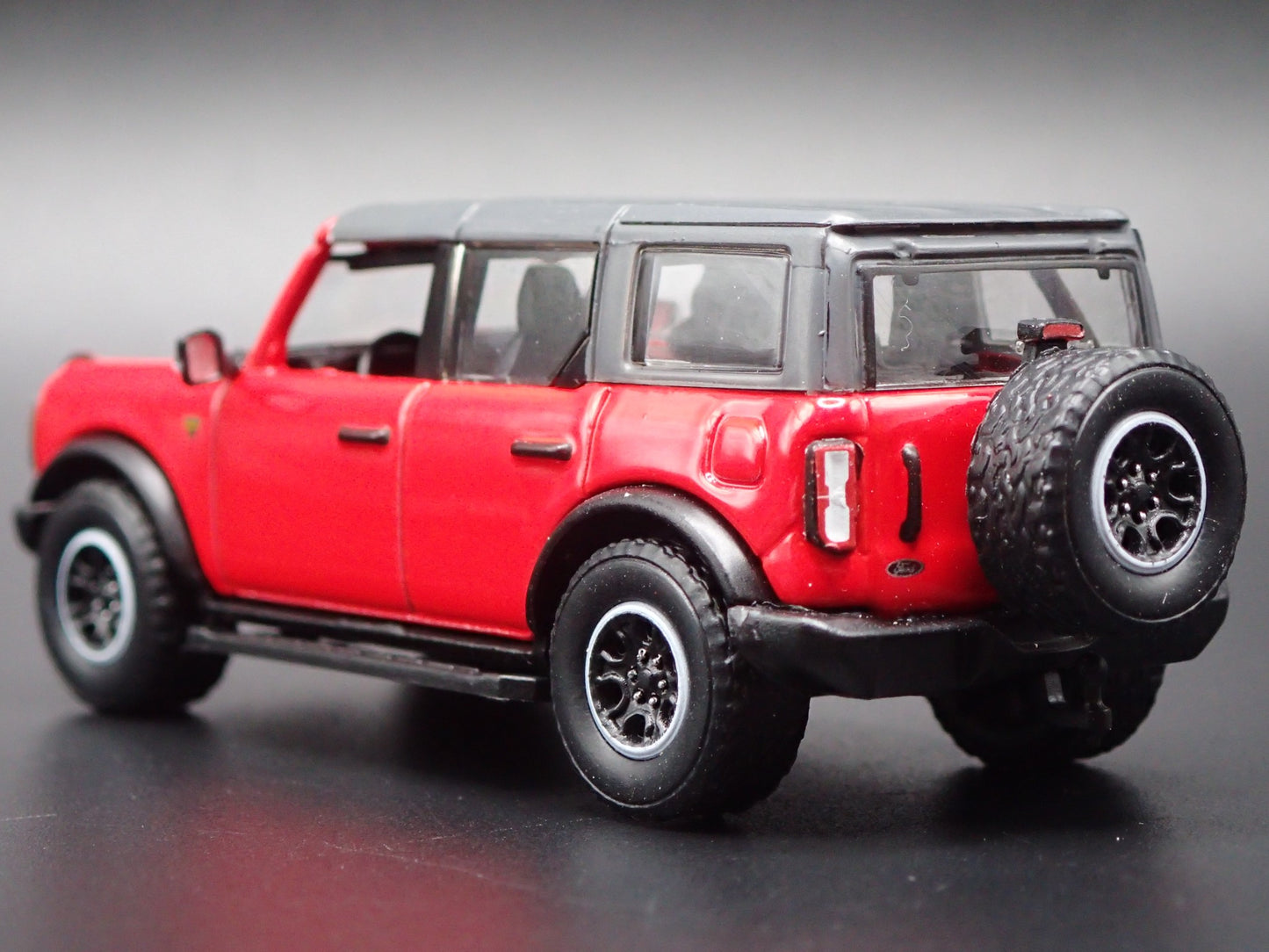 2021-2025 FORD BRONCO 4 FOUR DOOR w HITCH RED 1:64 SCALE DIECAST MODEL CAR